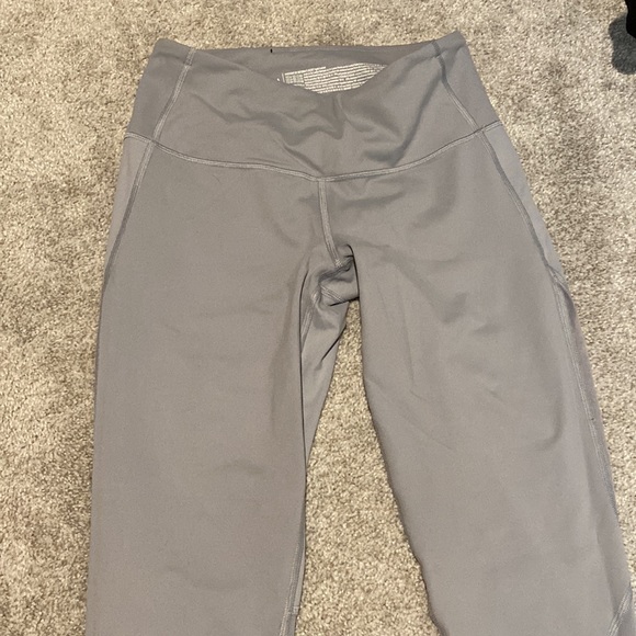 Victoria Secret Small grey leggings with sheer - Picture 5 of 6